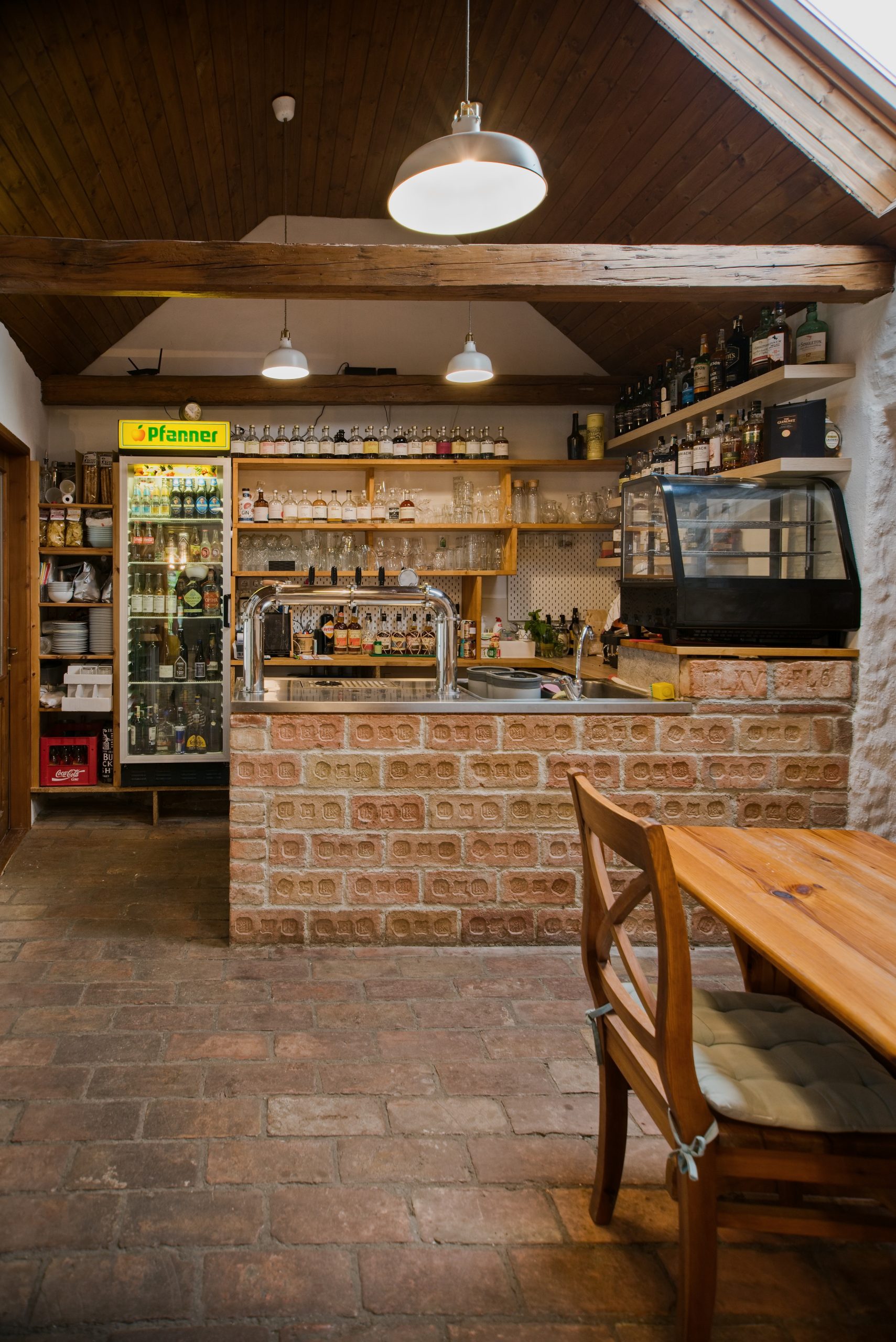 Fotografie interiéru hospody Bug n Brew